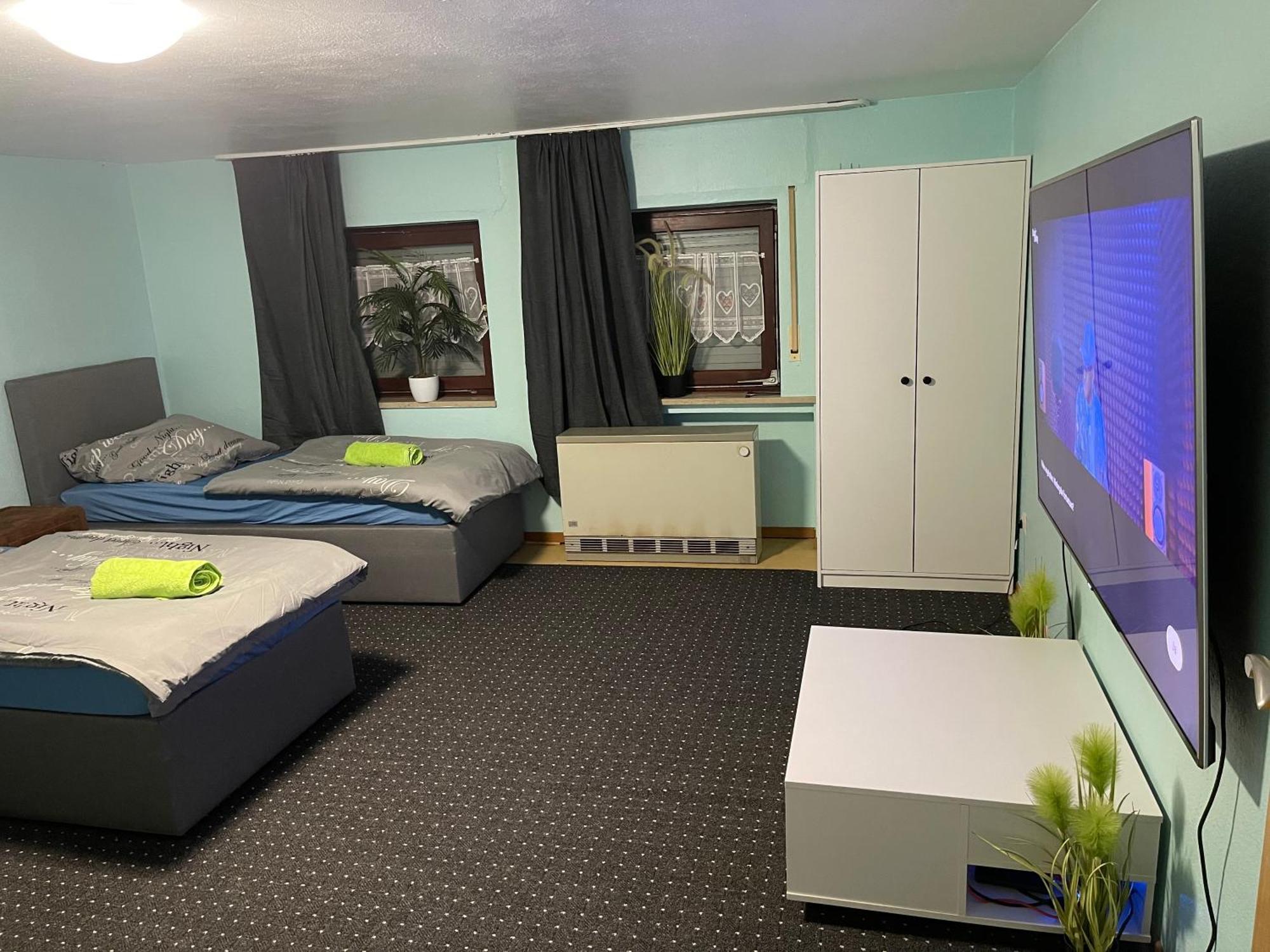 Chambre Avec 3 Lits Trier Ngoại thất bức ảnh